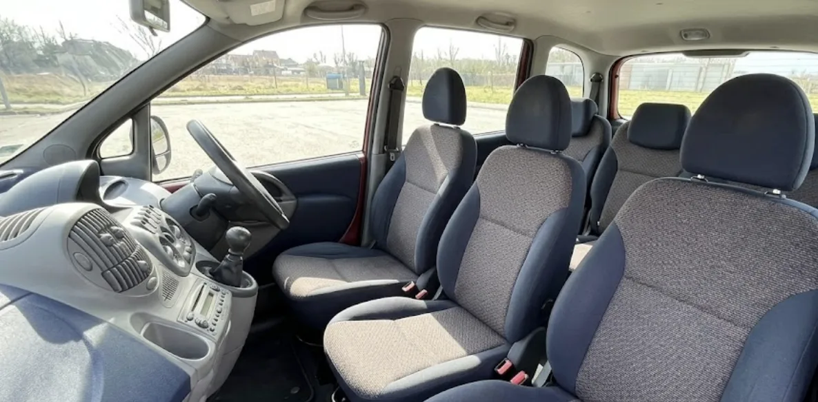 Fiat Multipla 6 places : le monospace à 2 rangées de 3