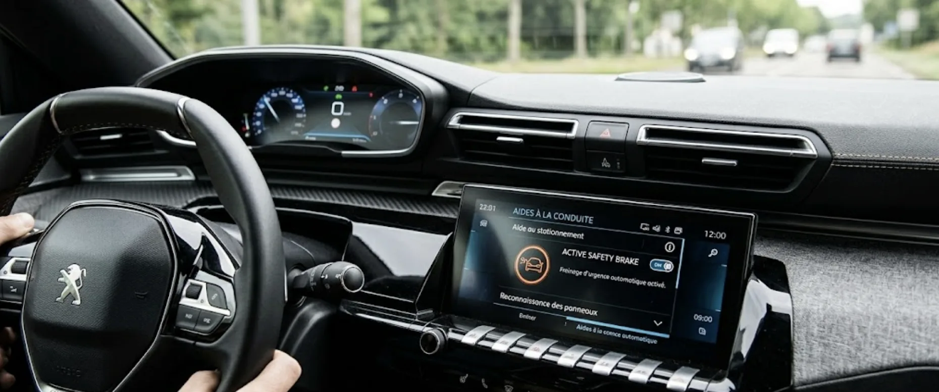Voyant orange de voiture dans un cercle sur Peugeot : comment réagir et l'éteindre ?